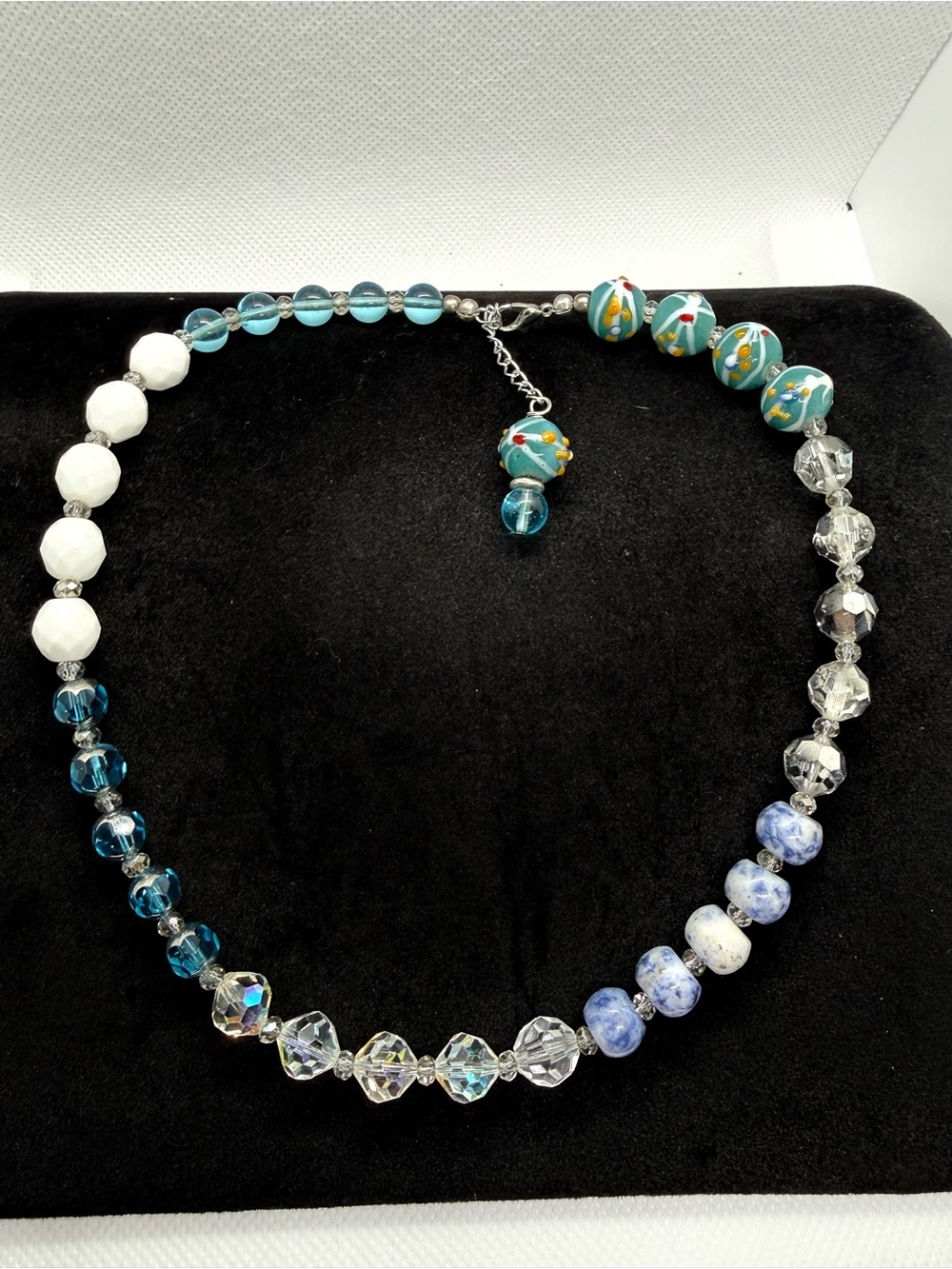 New Handmade Lampwork Glass Stone Beaded Necklace Blue White 18.5”